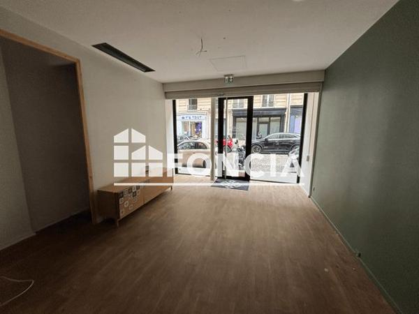 Location Local commercial 1 pièce 63 m² - 5 RUE GUSTAVE COURBET Paris 75116