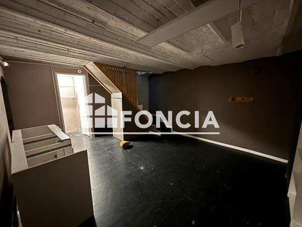 Location Local commercial 1 pièce 63 m² - 5 RUE GUSTAVE COURBET Paris 75116