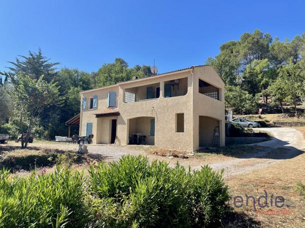LORGUES VILLA T7 PISCINE GARAGE CAVE