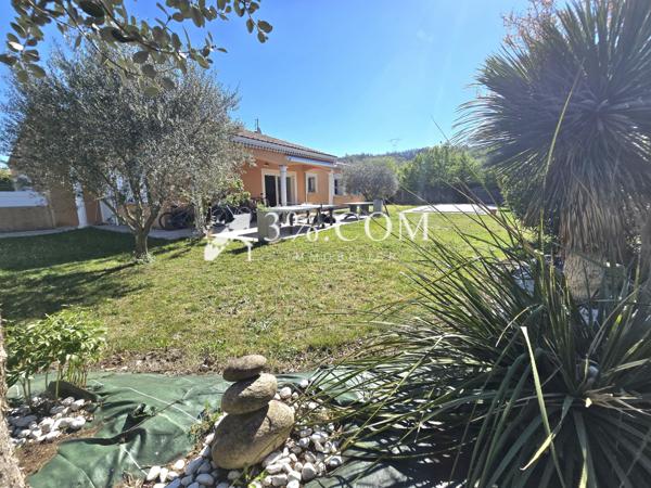 Villa 6 pièce(s) 4 chambre(s) 131 m²