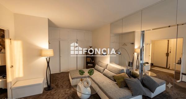À vendre Appartement 2 pièces 47.33 m² - Courbevoie 92400