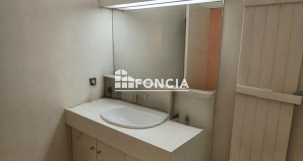 À vendre Appartement 2 pièces 47.33 m² - Courbevoie 92400