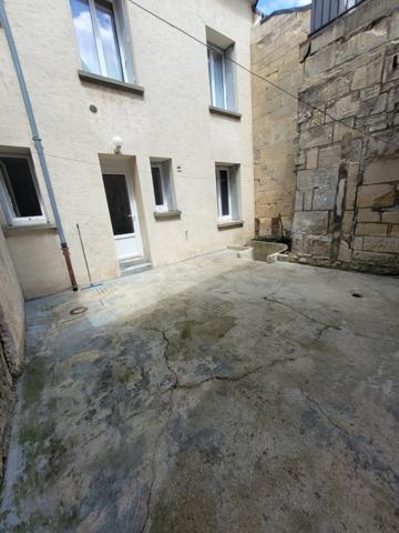 PONT STE MAXENCE F2 - Avec terrasse