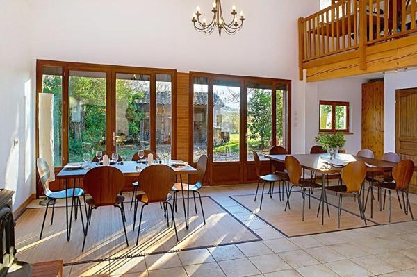 Grande maison paisible sur 1,5 Ha avec piscine