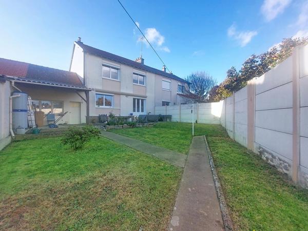 Maison à CHOLET, 49300 - 5 pièces 80m²