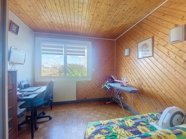 Maison à CHOLET, 49300 - 5 pièces 80m²