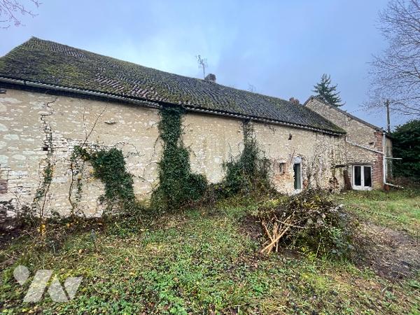 Longère à rénover avec jardin