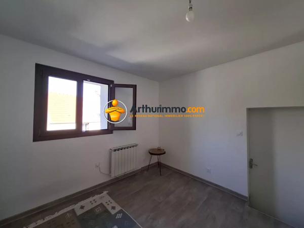 Vente                                                      Maison
                        
                     7 pièces                      225 m2                     à Coulommiers