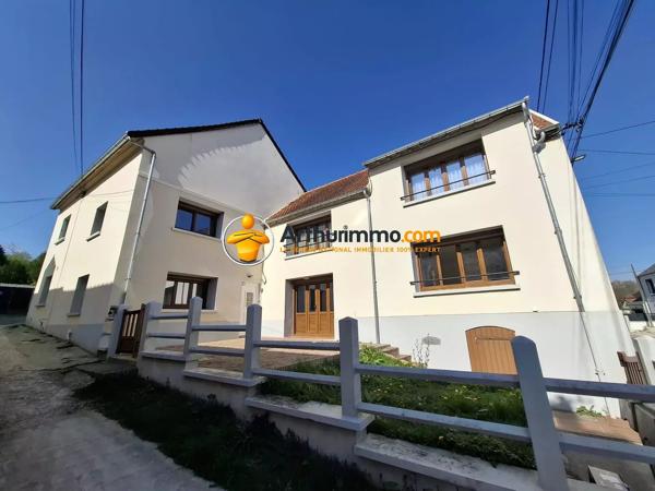Vente                                                      Maison
                        
                     7 pièces                      225 m2                     à Coulommiers