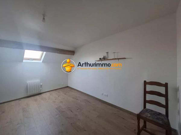 Vente                                                      Maison
                        
                     7 pièces                      225 m2                     à Coulommiers