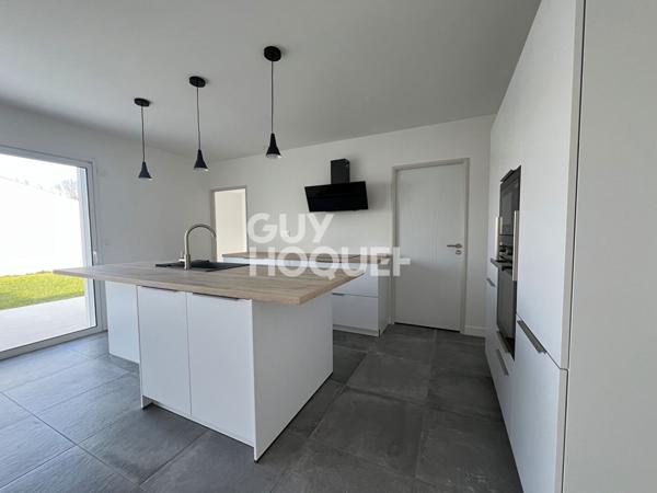 EXCLUSIVITÉ Maison plain-pied neuve avec garage double