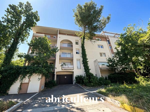 RARE: Charmant appartement de 85m² avec vue dégagée et terrasse de 31,78m² Jas de Bouffan Aix-en-Provence