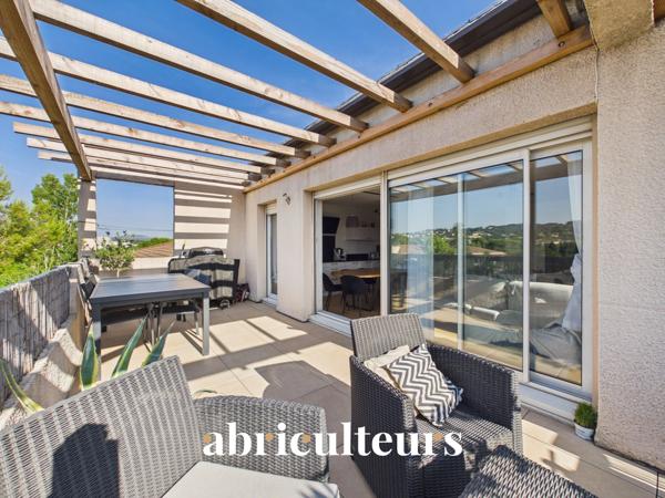 RARE: Charmant appartement de 85m² avec vue dégagée et terrasse de 31,78m² Jas de Bouffan Aix-en-Provence
