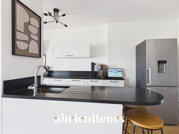 RARE: Charmant appartement de 85m² avec vue dégagée et terrasse de 31,78m² Jas de Bouffan Aix-en-Provence