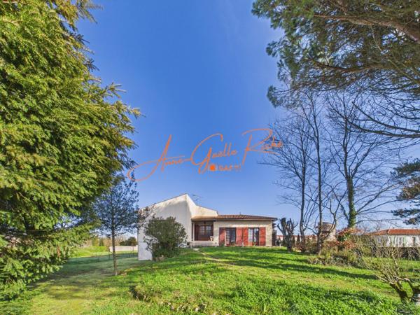 Maison Individuelle de 119 m² avec  Hangar de 146 m²