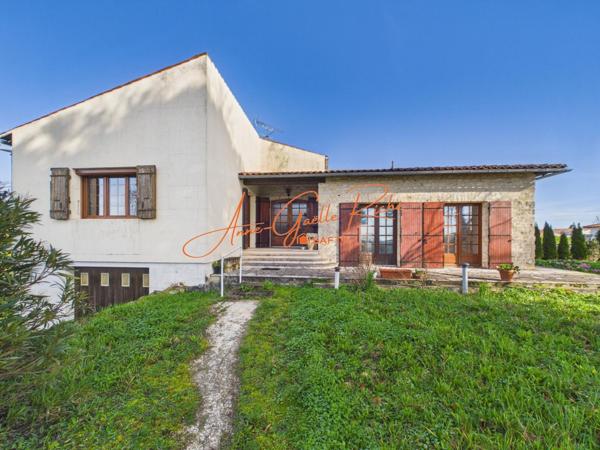 Maison Individuelle de 119 m² avec  Hangar de 146 m²