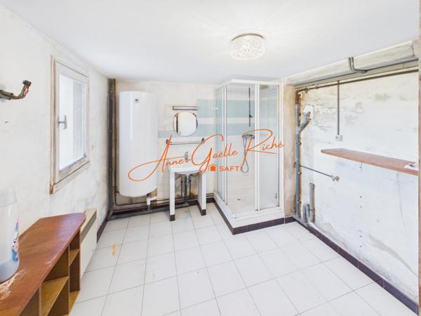 Maison Individuelle de 119 m² avec  Hangar de 146 m²