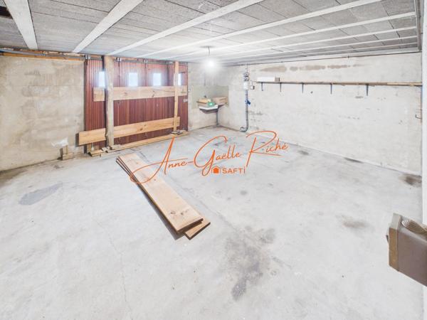 Maison Individuelle de 119 m² avec  Hangar de 146 m²