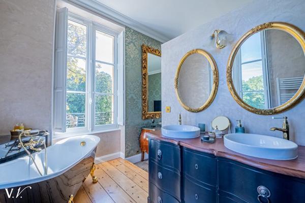 Château 3 290 000 € Léognan 12 p 600 m² DPE C