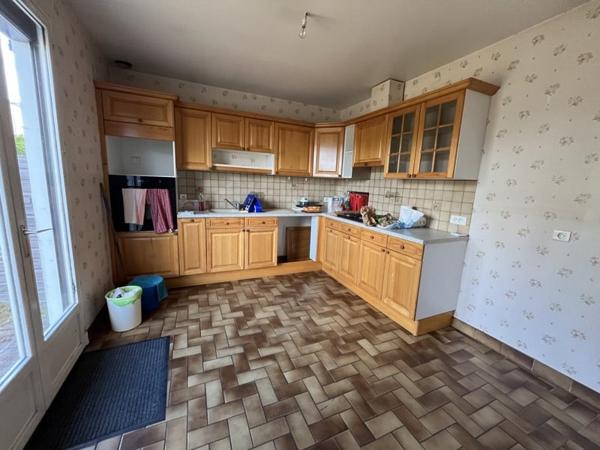 Maison 98 280 € Ussel 4 p 87 m² DPE G