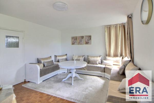 Appartement Pierrelatte 5 pièce(s) 99 m2