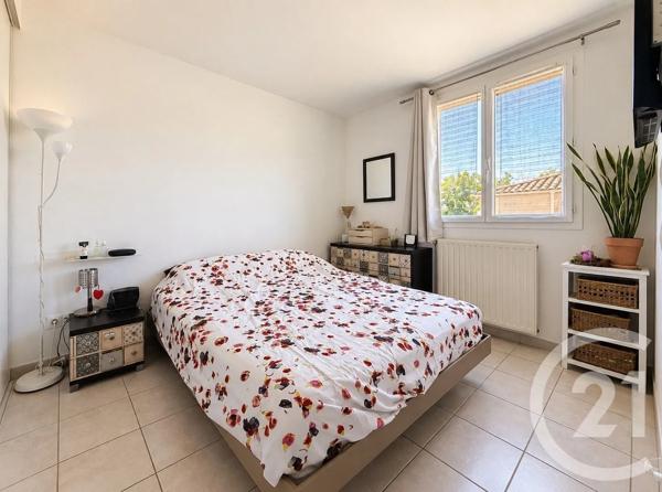 Maison à vendre  4 pièces - 89,99 m 2   MARSEILLE  - 13013