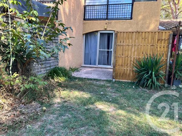 Appartement Studio Cabine à vendre  2 pièces - 27 m 2   ARLES  - 13