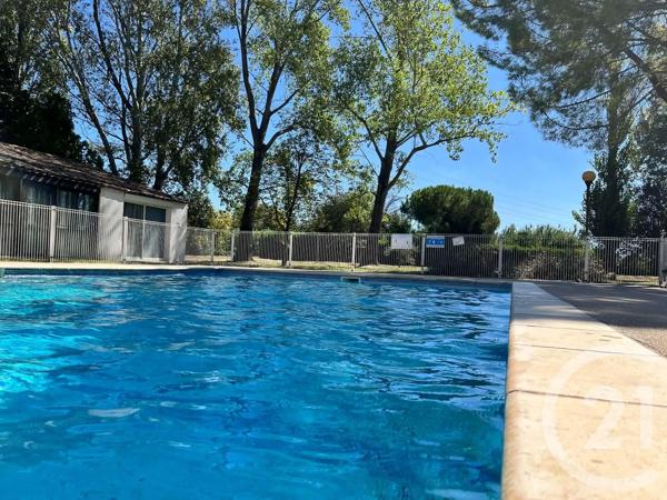 Appartement Studio Cabine à vendre  2 pièces - 27 m 2   ARLES  - 13