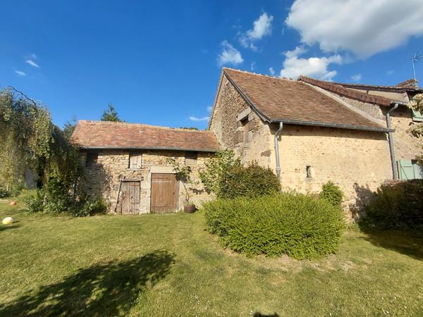 Maison à Arçonnay, 72610 - 7 pièces 203m²