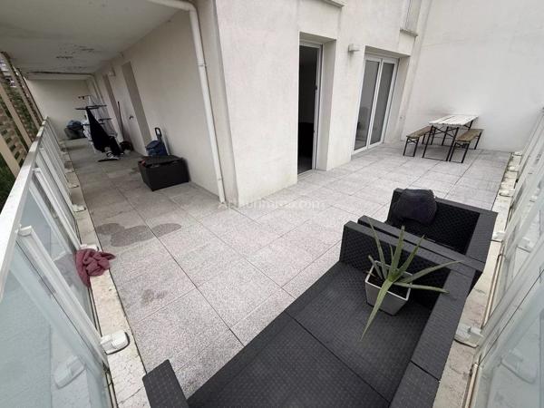 Vente                                                      Appartement
                        
                     3 pièces                      61 m2                     à Montpellier