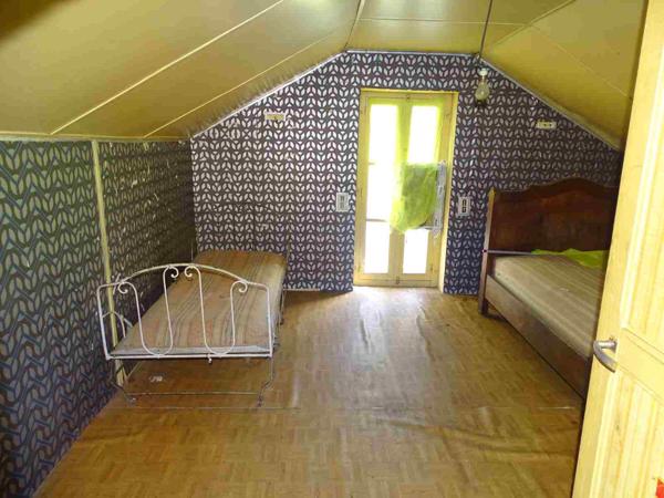 Maison en pierres avec garage