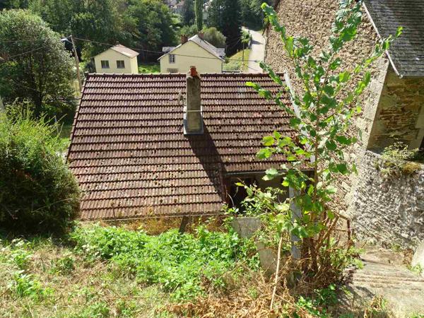 Maison en pierres avec garage