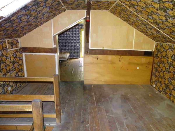 Maison en pierres avec garage