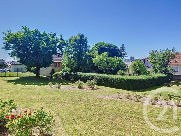 Appartement F5 à vendre  5 pièces - 97,23 m2 GARGES LES GONESSE - 95