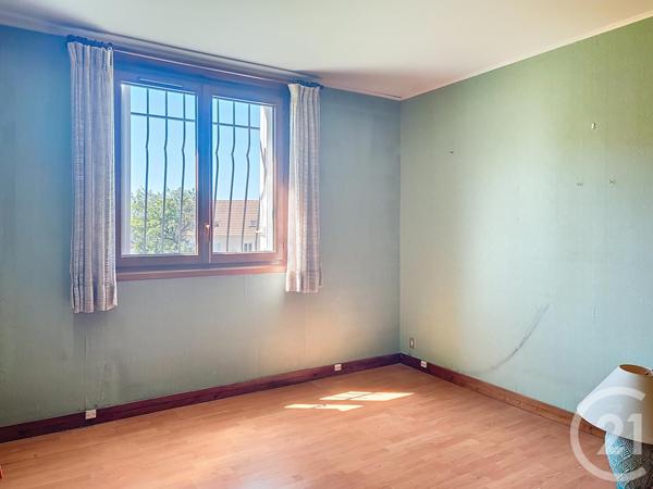 Appartement F5 à vendre  5 pièces - 97,23 m2 GARGES LES GONESSE - 95