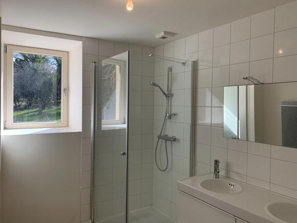 Propriété de charme avec maison d'amis, piscine et dépendances en Dordogne