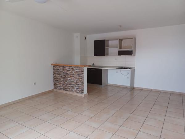 Location
                Appartement51 m² - 2 Pièces -
                    STE CLOTILDE (97490)
