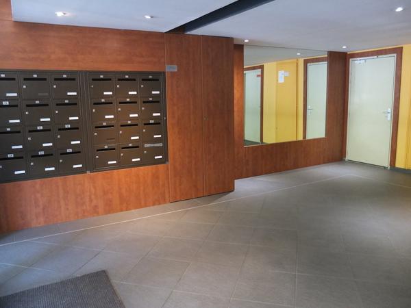 Location
                Appartement51 m² - 2 Pièces -
                    STE CLOTILDE (97490)