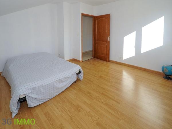 Vente / Maison et grand terrain