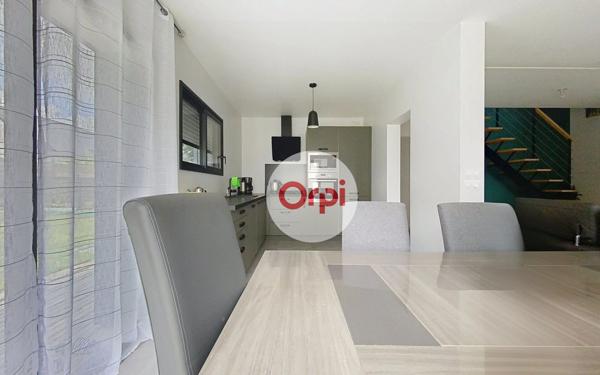 Maison à vendre    5 pièces • 126 m2 Surzur