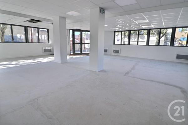 à vendre  433,36 m 2   PARIS  - 75013