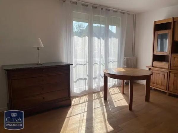 Appartement à louer 3 pièces 67.2m²