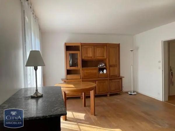 Appartement à louer 3 pièces 67.2m²