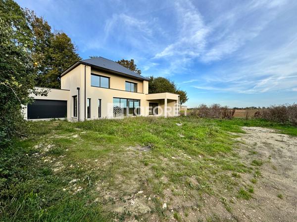 Achat maison Luc-sur-Mer - 6 pièce(s) - 190 m² - 735 000 €