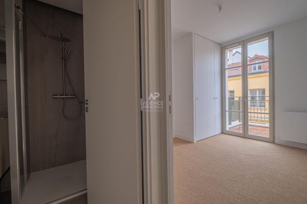 Versailles Notre Dame - Maison 4 piéces 103m² au sol avec terrasse et balcon €1 040 000 ** - Référence 27810