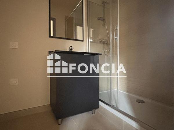 Location Appartement 3 pièces 62.3 m² - 4 bis Bd des Arènes Nimes 30000