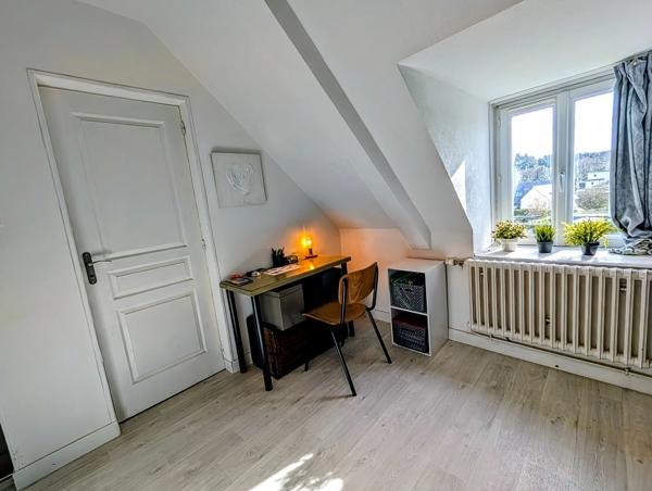 Le Douvez - Maison 3 chambres sur sous sol - GUIPAVAS (29)