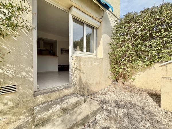 Carqueiranne (83320) Appartement en rez-de-jardin au Port de Carqueiranne