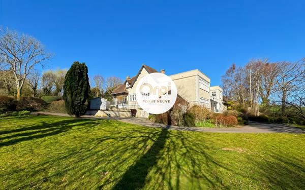 Maison à vendre    8 pièces • 390 m2 Wimille