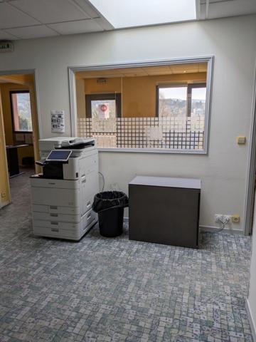 Local/bureau à louer BARBERAZ (73) 154 m²